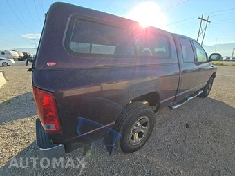 2004 Dodge Ram 1500 SLT Crew Cab Medium Bed – miniatura 4
