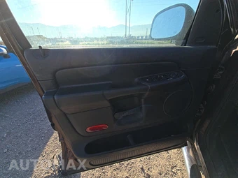 2004 Dodge Ram 1500 SLT Crew Cab Medium Bed – miniatura 9