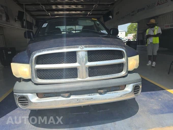 2004 Dodge Ram 1500 ST Crew Cab Medium Bed - miniatura 2