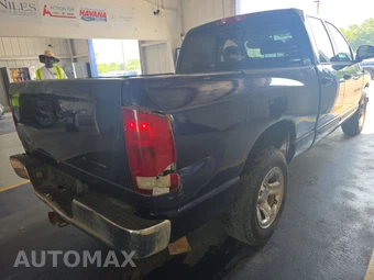 2004 Dodge Ram 1500 ST Crew Cab Medium Bed - miniatura 4