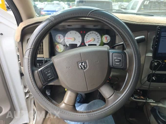 2004 Dodge Ram 2500 SLT Crew Cab Medium Bed - miniatura 16