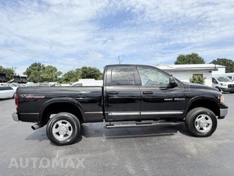 2004 Dodge Ram 2500 SLT Crew Cab Medium Bed - miniatura 4