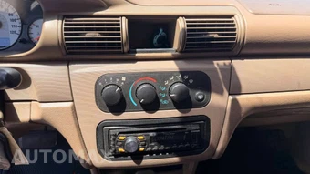 2004 Dodge Stratus SE Sedan – miniatura 17