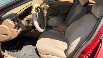 2004 Dodge Stratus SE Sedan – miniatura 9