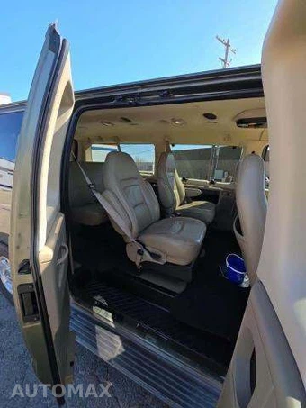 2004 Ford E-150 Wagon XL 138.0" WB - miniatura 17