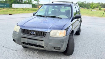 2004 Ford Escape XLS - miniatura 18