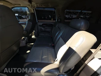 2004 Ford Excursion Eddie Bauer - miniatura 13