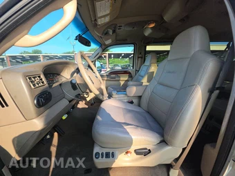 2004 Ford Excursion Limited - miniatura 7