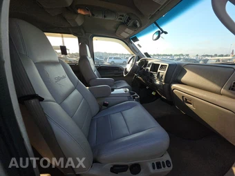 2004 Ford Excursion Limited - miniatura 8