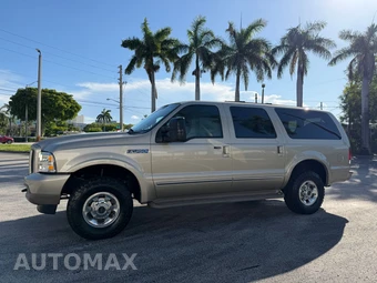 2004 Ford Excursion Limited - miniatura 10