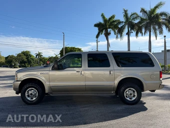 2004 Ford Excursion Limited - miniatura 12