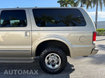 2004 Ford Excursion Limited - miniatura 13