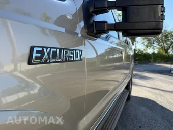 2004 Ford Excursion Limited - miniatura 26
