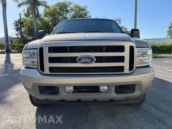2004 Ford Excursion Limited - miniatura 5