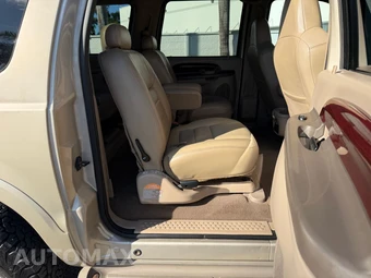 2004 Ford Excursion Limited - miniatura 56