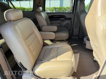 2004 Ford Excursion Limited - miniatura 58