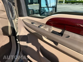 2004 Ford Excursion Limited - miniatura 62