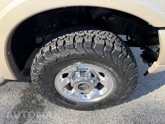 2004 Ford Excursion Limited - miniatura 71