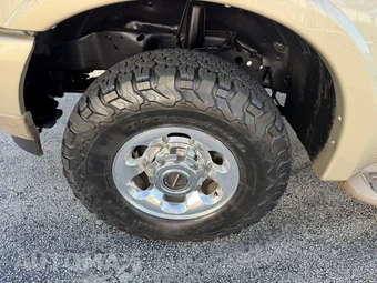 2004 Ford Excursion Limited - miniatura 76