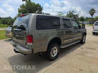 2004 Ford Excursion Limited - miniatura 3