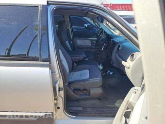2004 Ford Expedition XLS - miniatura 19
