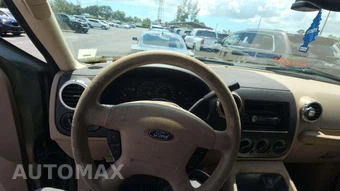 2004 Ford Expedition XLT Sport – miniatura 19