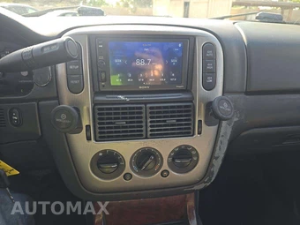 2004 Ford Explorer NBX – miniatura 7