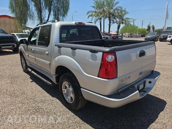 2004 Ford Explorer Sport Trac XLT Crew Cab Short Bed - miniatura 2