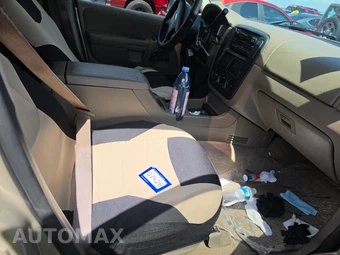 2004 Ford Explorer XLS – miniatura 8