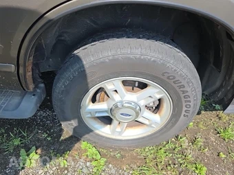 2004 Ford Explorer XLT – miniatura 11
