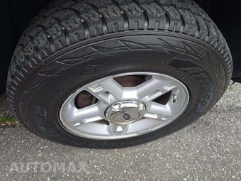 2004 Ford Explorer XLT Sport – miniatura 32