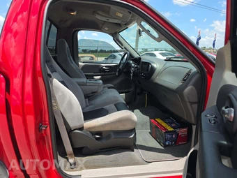 2004 Ford F-150 Heritage SVT Lightning Regular Cab Medium Bed Heritage - miniatura 13