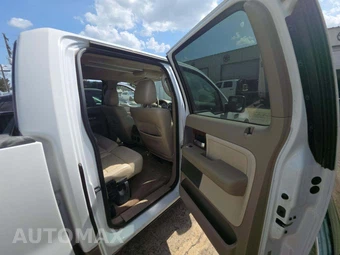 2004 Ford F-150 Lariat Crew Cab Short Bed - miniatura 16