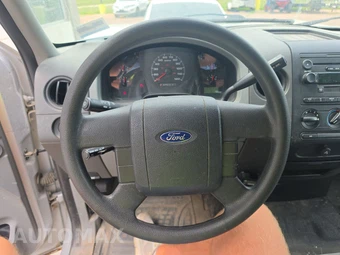 2004 Ford F-150 STX Extended Cab Medium Bed w/Rear Doors - miniatura 10