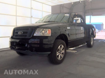 2004 Ford F-150 STX Extended Cab Medium Bed w/Rear Doors