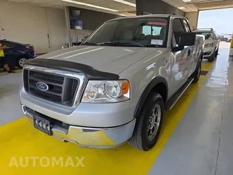 2004 Ford F-150 XL Extended Cab Medium Bed w/Rear Doors