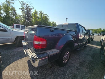 2004 Ford F-150 XLT Extended Cab Medium Bed w/Rear Doors - miniatura 4