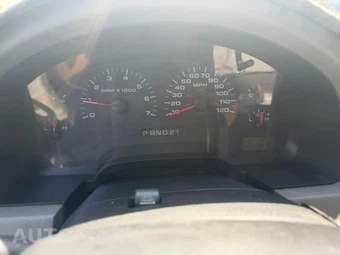 2004 Ford F-150 XLT Regular Cab Long Bed - miniatura 13