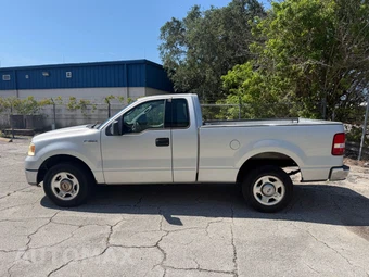 2004 Ford F-150 XLT Regular Cab Long Bed - miniatura 8