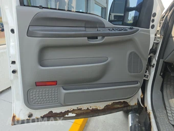 2004 Ford F-350 - miniatura 9