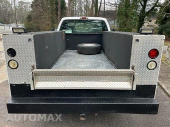 2004 Ford F-350 XL - miniatura 21
