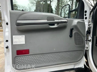 2004 Ford F-350 XL - miniatura 26