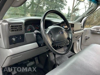 2004 Ford F-350 XL - miniatura 27