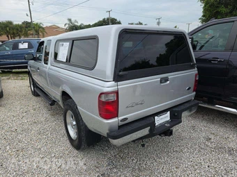 2004 Ford Ranger XLT Extended Cab Medium Bed w/Rear Doors - miniatura 2