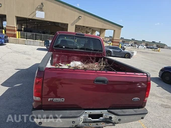2004 Ford Super Duty F-250 Lariat Crew Cab Medium Bed - miniatura 16