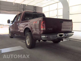 2004 Ford Super Duty F-250 Lariat Crew Cab Medium Bed - miniatura 6