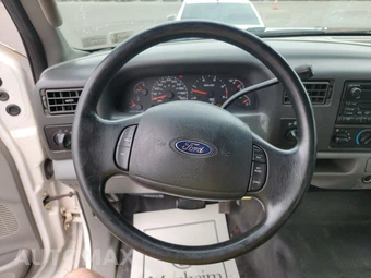 2004 Ford Super Duty F-250 XL Extended Cab Long Bed w/Rear Doors - miniatura 10