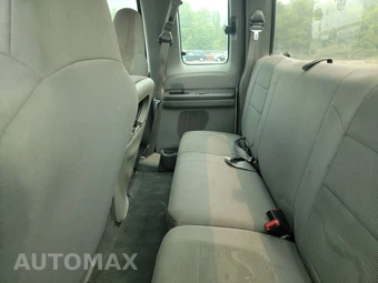 2004 Ford Super Duty F-250 XL Extended Cab Long Bed w/Rear Doors - miniatura 13
