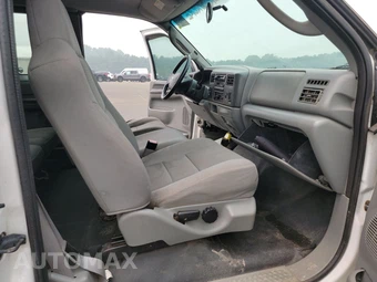 2004 Ford Super Duty F-250 XL Extended Cab Long Bed w/Rear Doors - miniatura 8