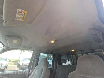 2004 Ford Super Duty F-250 XLT Crew Cab Medium Bed – miniatura 11